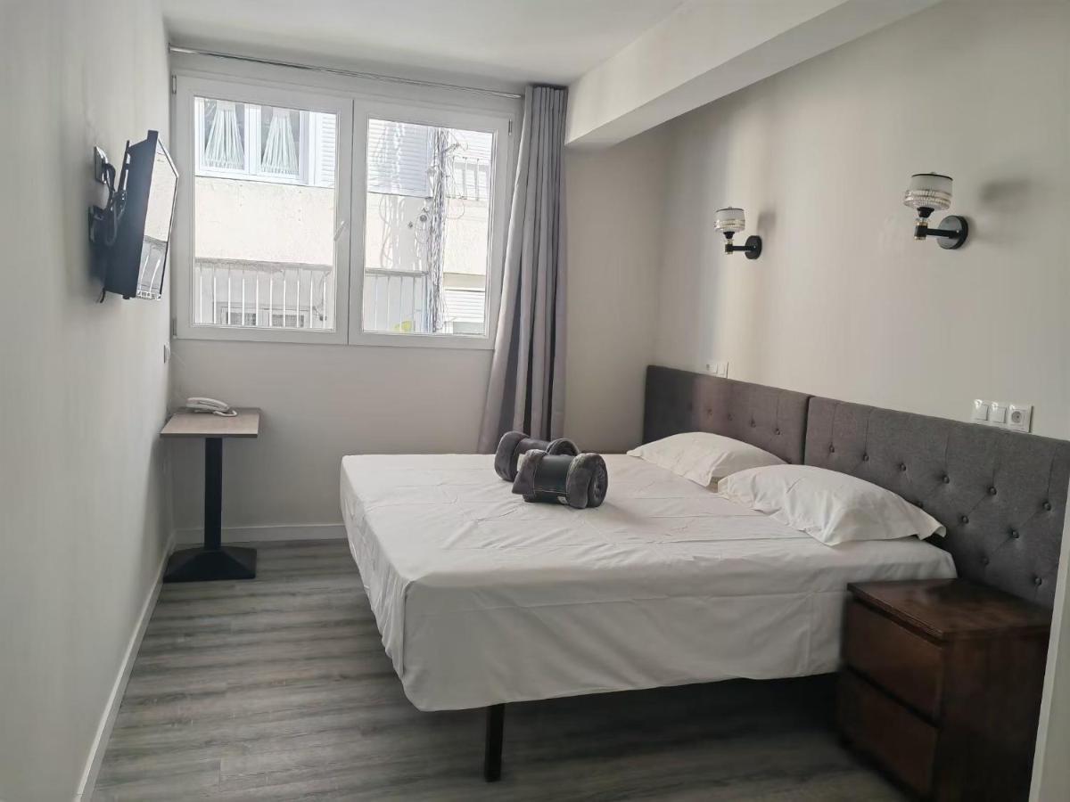 מדריד Hostal Golden 21*** מראה חיצוני תמונה