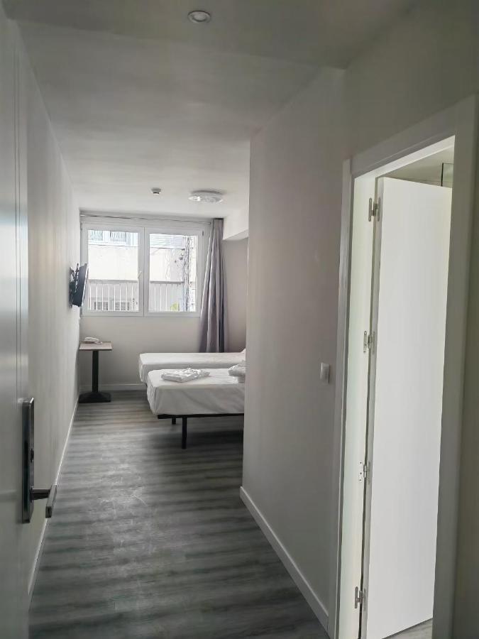 מדריד Hostal Golden 21*** מראה חיצוני תמונה