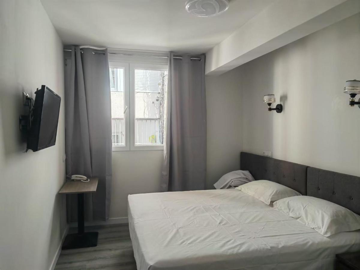 מדריד Hostal Golden 21*** מראה חיצוני תמונה