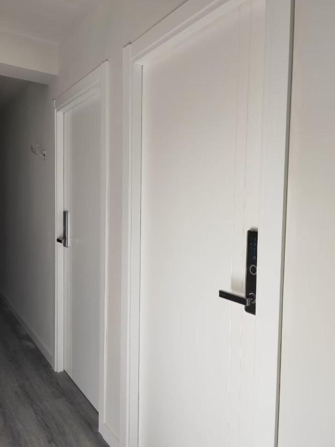 מדריד Hostal Golden 21*** מראה חיצוני תמונה