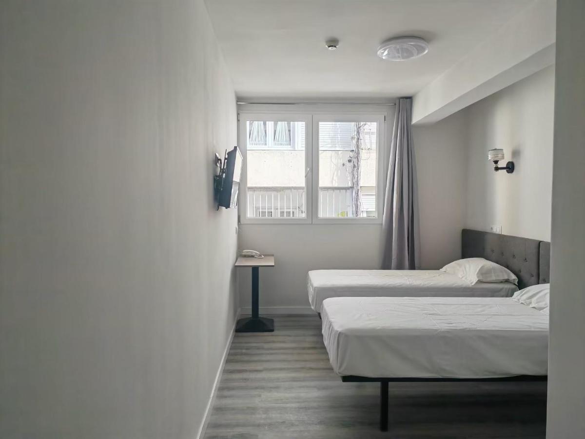 מדריד Hostal Golden 21*** מראה חיצוני תמונה