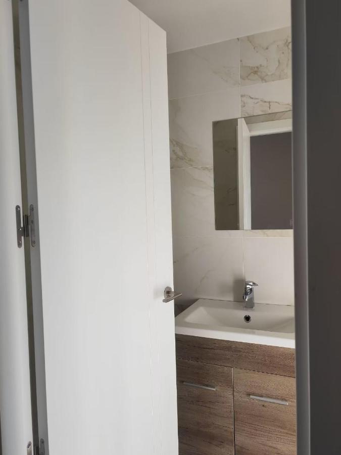 מדריד Hostal Golden 21*** מראה חיצוני תמונה
